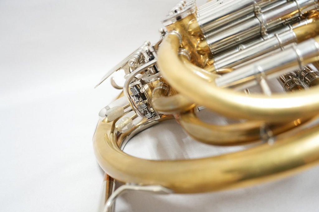 アレキサンダー（Germany）F/B♭/high Fフルトリプル　307MB 画像 4