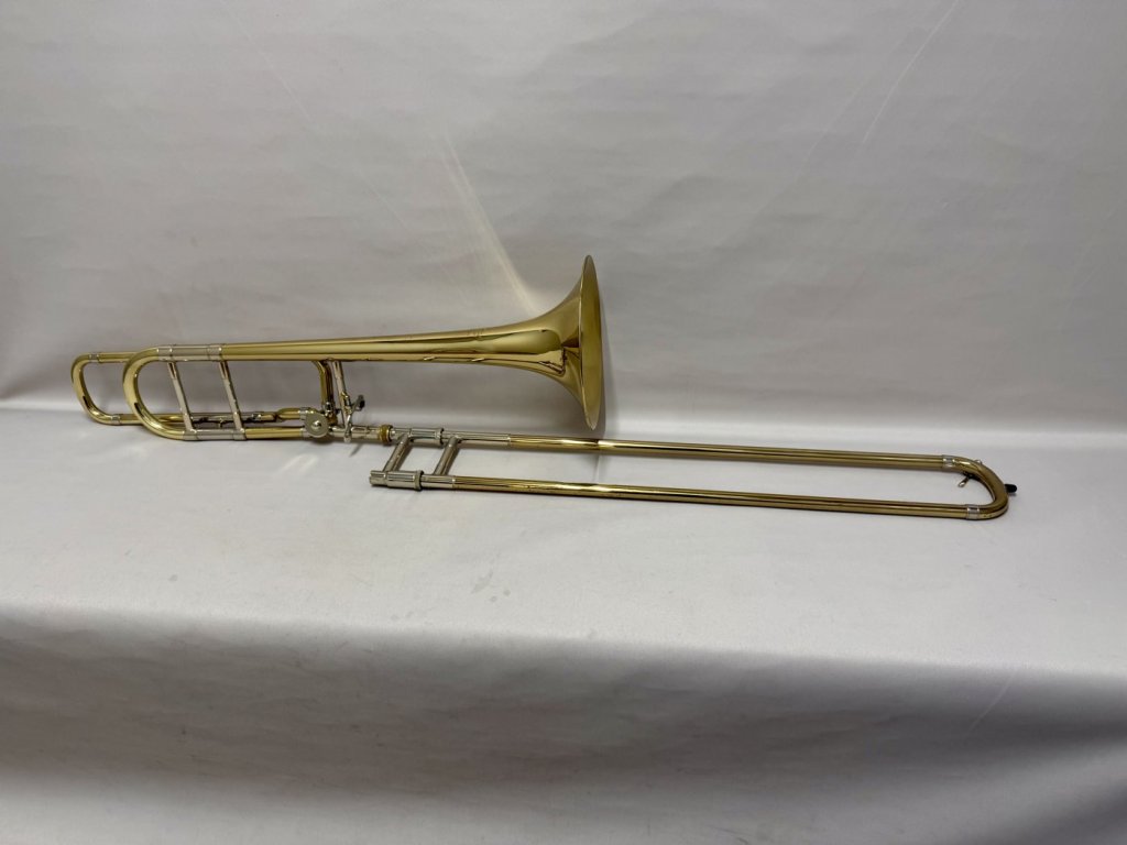 Bach 42BO GL 画像 1