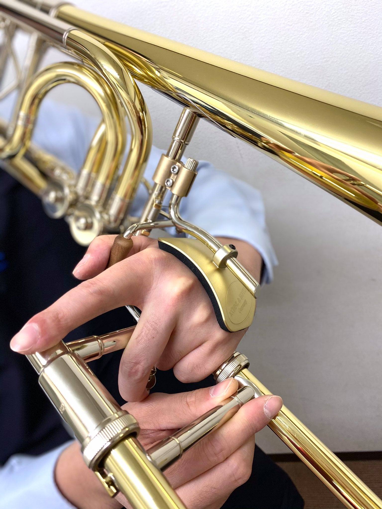 K H トロンボーン ハンドサポート入荷 管楽器は東京の管楽器専門店ダクで