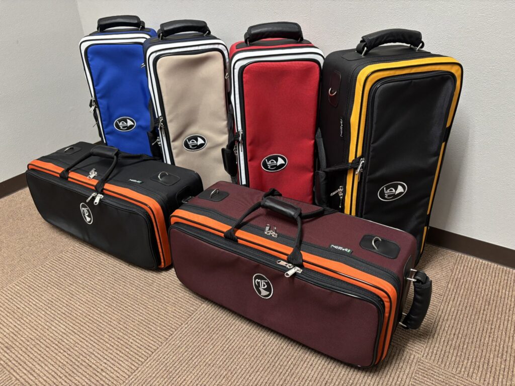 DAC トランペットケース ホワイト　ダブル/トリプル　譜面収納付 DAC トランペットケース ホワイト ダブル/トリプル 譜面収納付