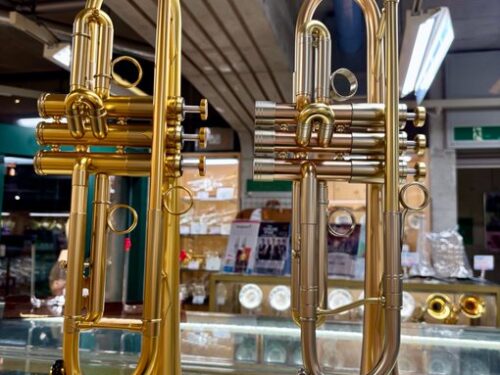 Adamsトランペット入荷